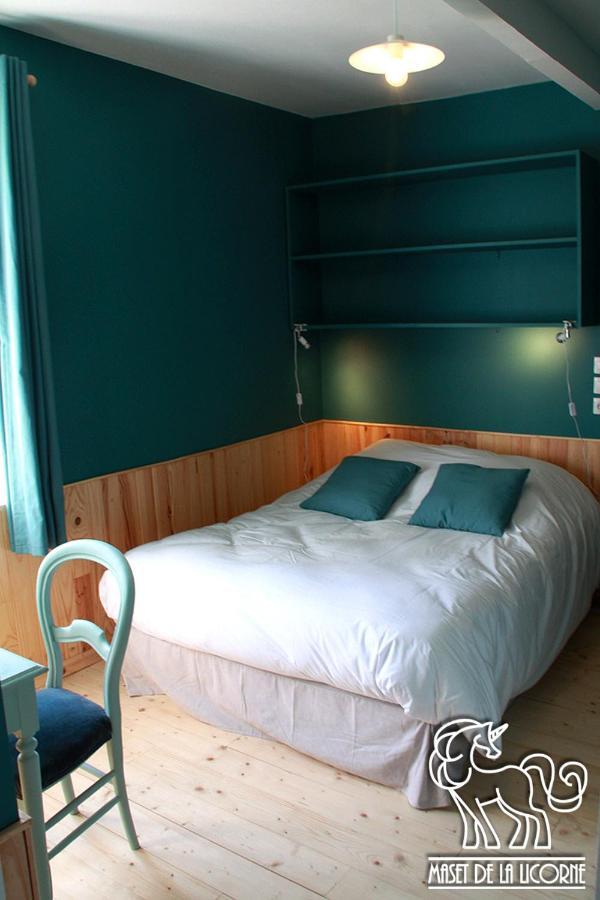Maset De La Licorne Villa Nedde ภายนอก รูปภาพ